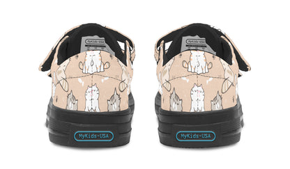 Zapatos para niños de caña baja con diseño de gatos 