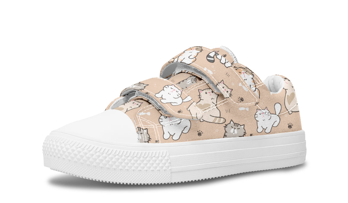 Zapatos para niños de caña baja con diseño de gatos 