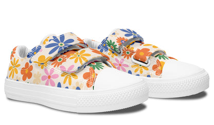 Zapatos para niños de caña baja con flores de colores 