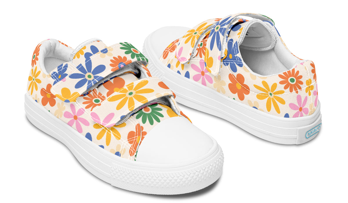 Zapatos para niños de caña baja con flores de colores 