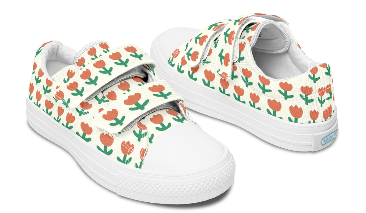 Zapatos para niños de caña baja con estampado floral 