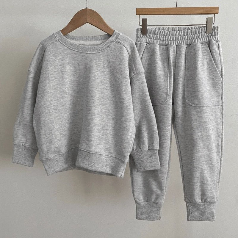 Autumn Baby Kids Unisex Casual Solid Color Long Sleeves Pullover and Pocketed Pants Clothing Set