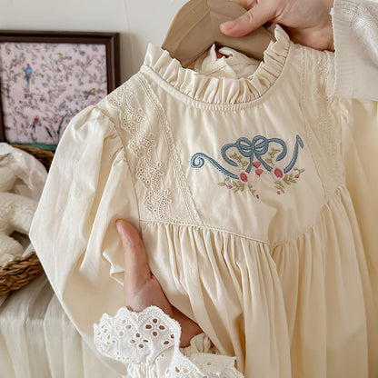 Vestido de manga larga con cuello con volantes y estampado de flores y lazo de mariposa para niñas de estilo francés de otoño 