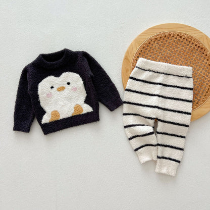 Cute and Versatile Two-Piece Set: Round Neck Fleece Top and Pants for Baby and Toddlers