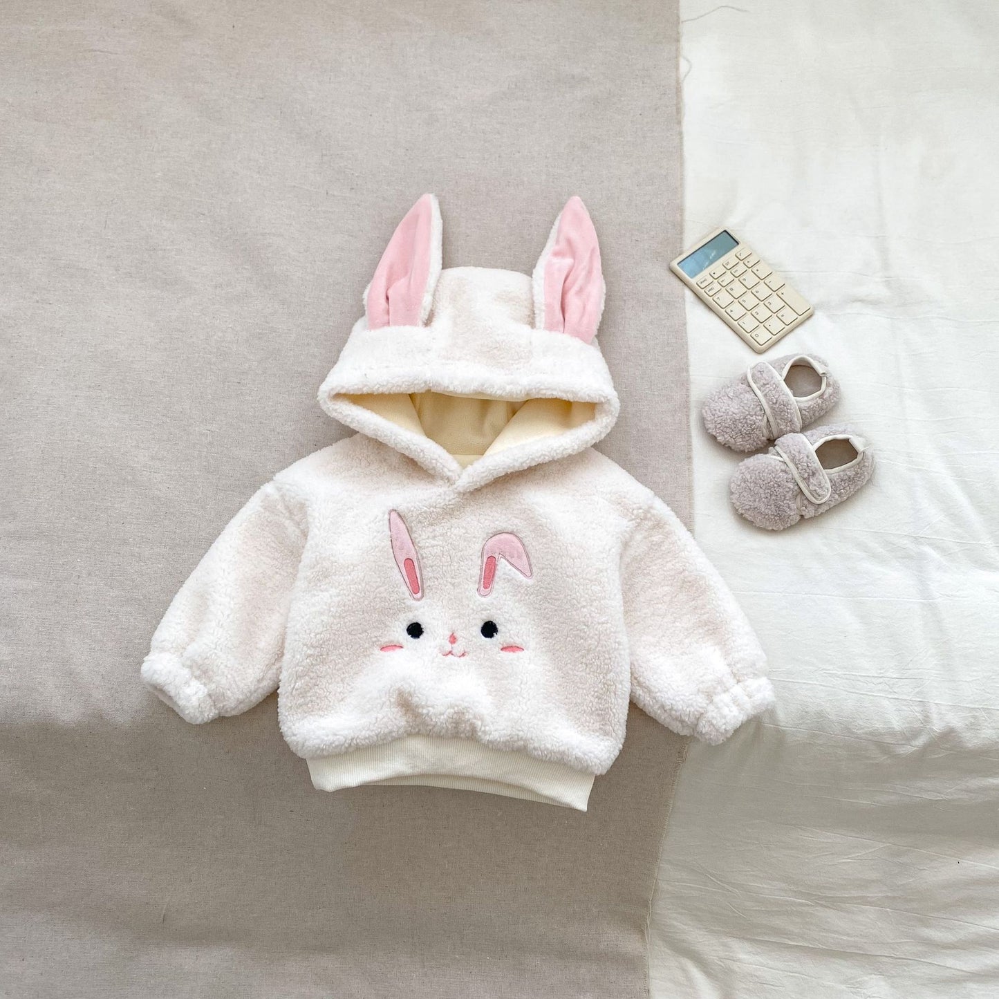 Winter Hot Selling Baby Unisex Long Sleeves Simple Rabbit Design Hooded Top Pullover and Striped Trousers Set