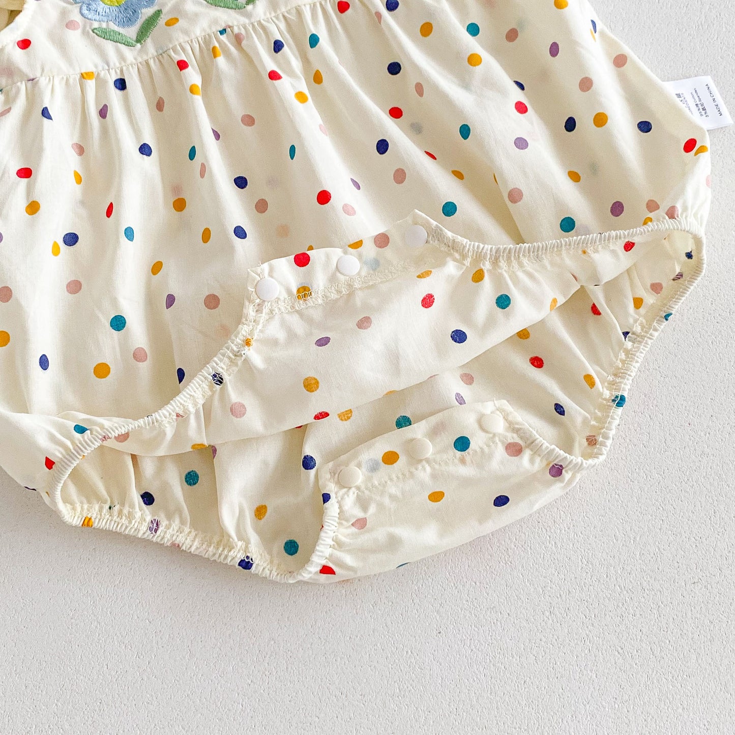 Summer New Arrival Baby Girls Fly Sleeves Colorful Dots Pattern Floral Embroidery Onesies