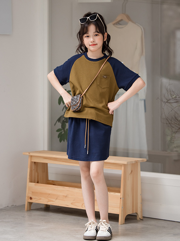 Summer Hot Selling Girls Color Patchwork Short Sleeves T-Shirt And Solid Color Skirt Clothing Set