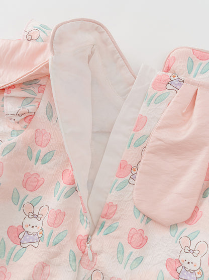 Autumn New Arrival Baby Girls Flowers and Rabbits Pattern Long Sleeves Onesies with Stand Collar