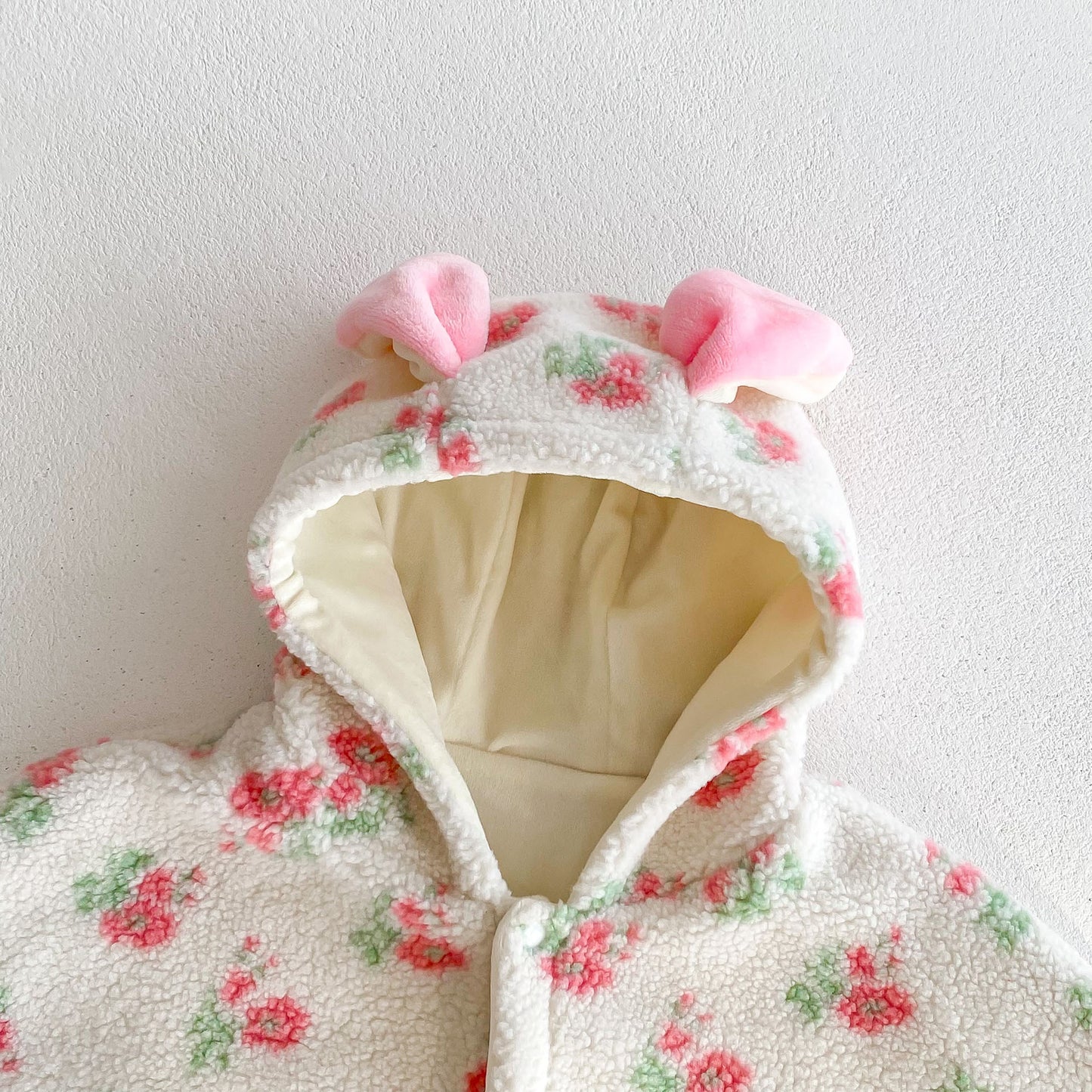 Autumn and Winter Baby Girl Floral Pattern Warm Cozy Fleece Cape Popular Shawl