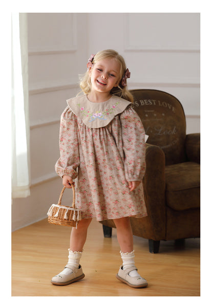 Vestido vintage de manga larga con cuello bordado y diseño floral para niñas de otoño 