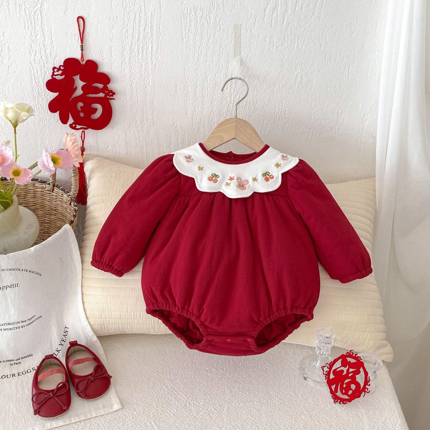 Winter New Arrival Baby Girls Cute Rabbits and Fruits Embroidered Pattern Warm Padded Thick Onesies