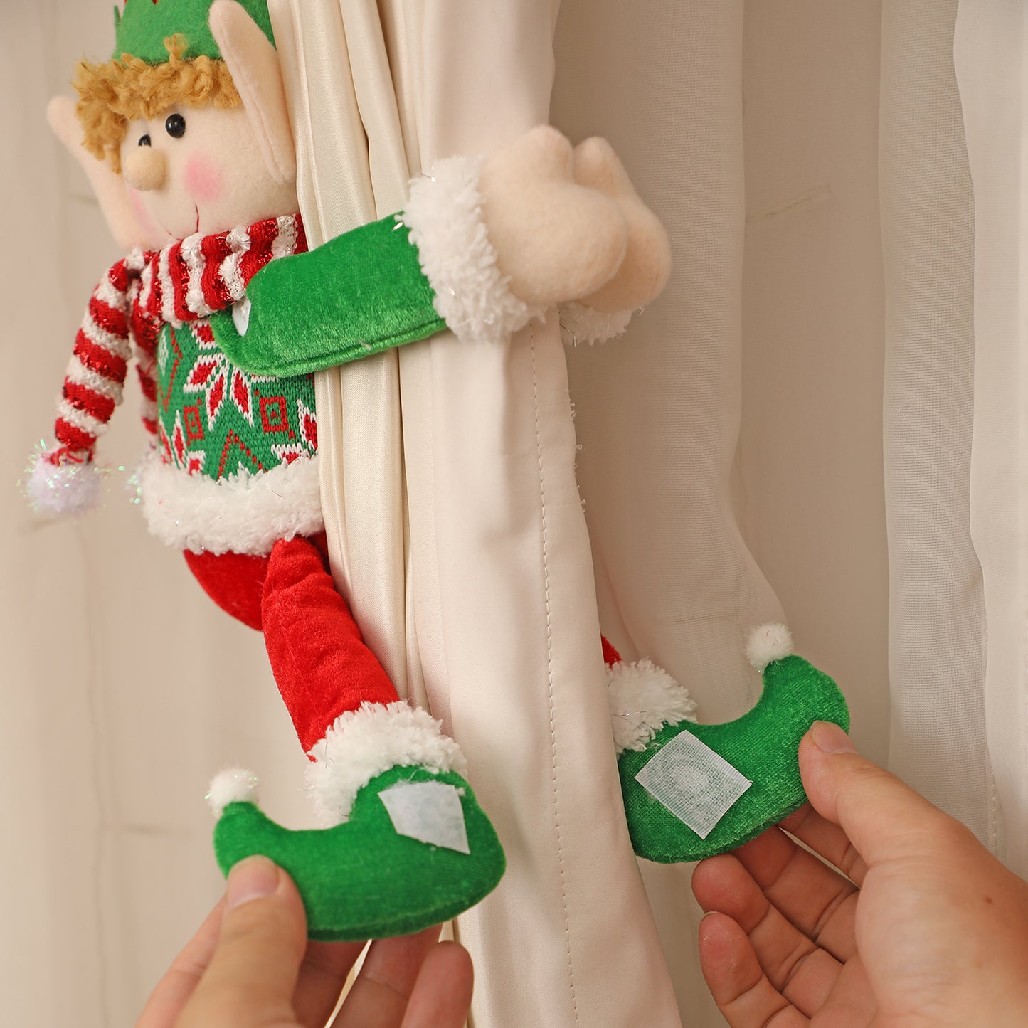 Red and Green Elf Doll Window Curtain Decoration for Christmas Party Play