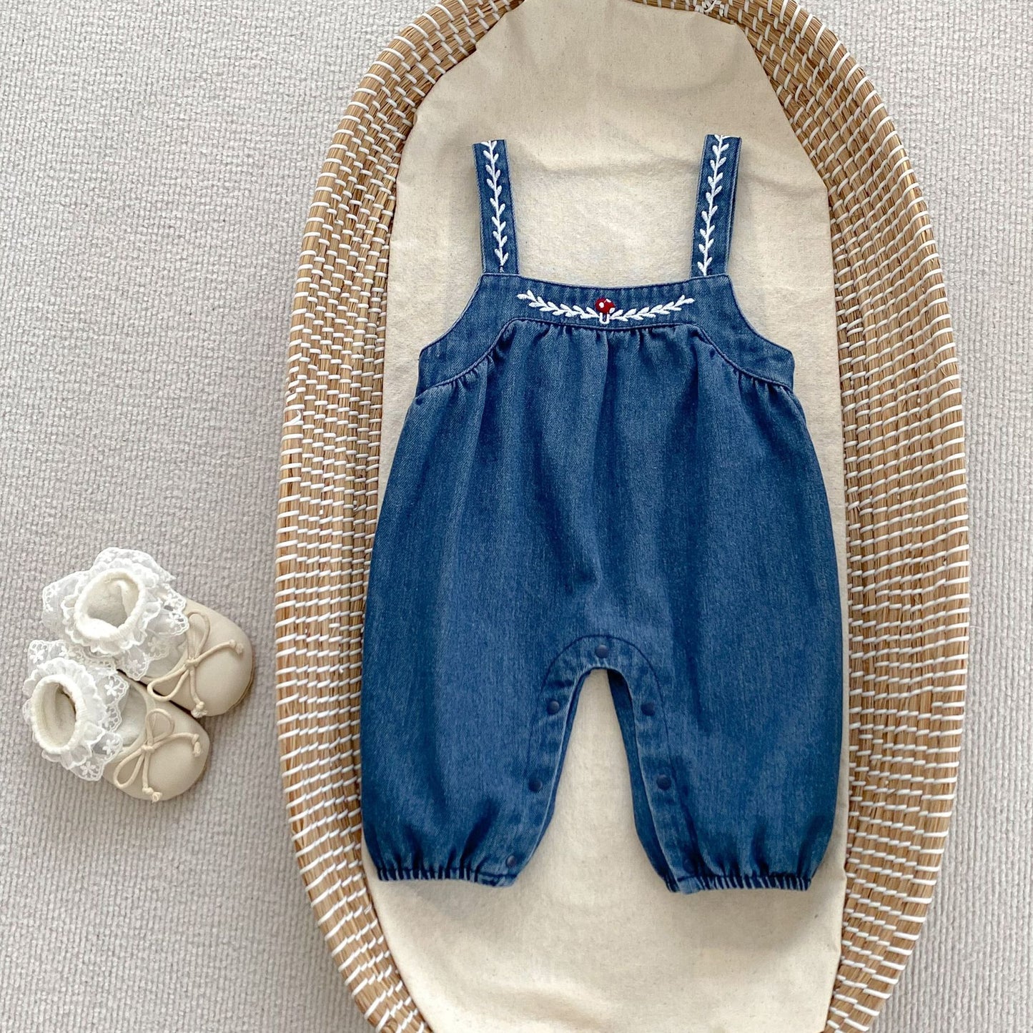 Arrival Autumn Baby Girls Long Sleeves Embroidered Top Shirt and Denim Overalls –  Clothing Set