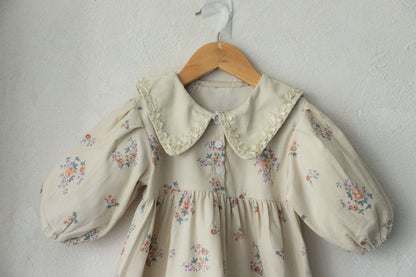 Vestido vintage de primavera suave con estampado floral y cuello vuelto para niñas