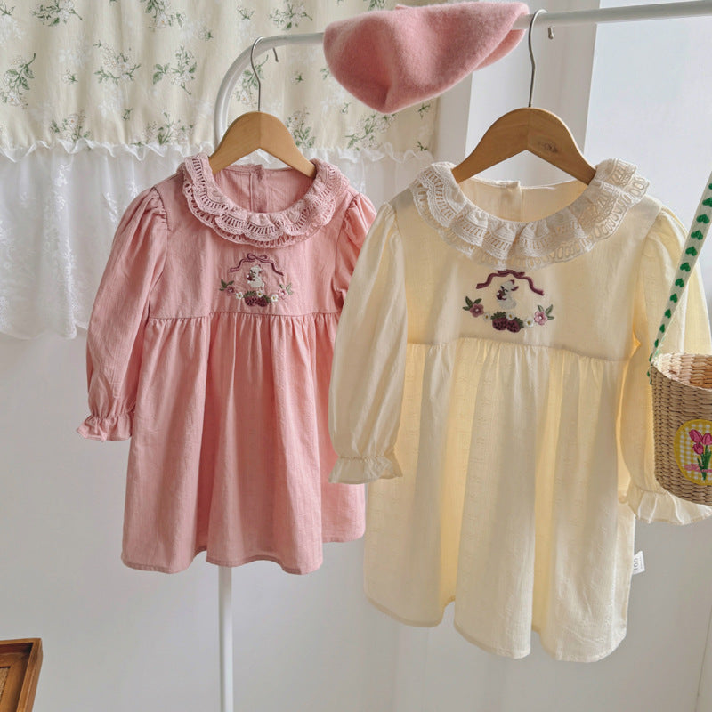 Arrival Autumn Girls Simple Cartoon Embroidery Pattern Long Sleeves Hollow-out Collar Dress