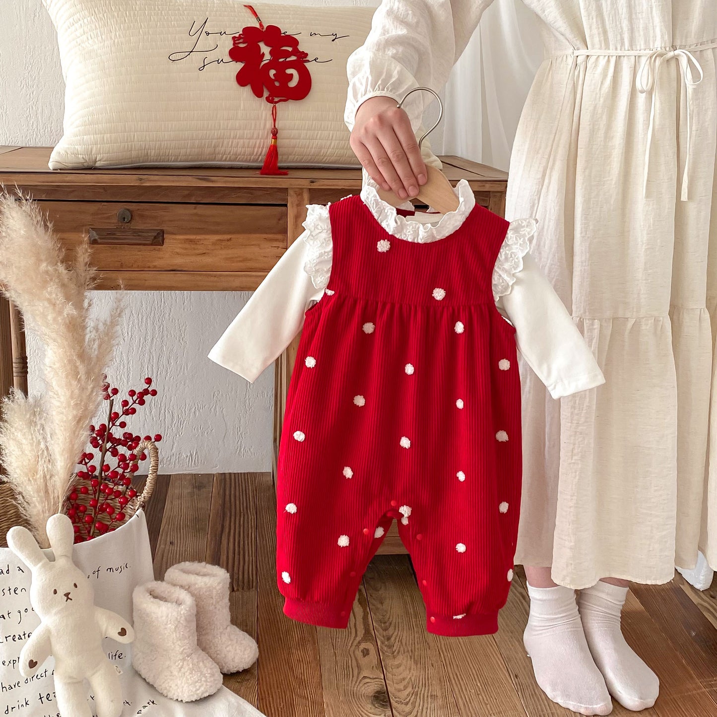 Sping and Winter New Arrival Baby Cute Polka Dots Warm Fleece Sleeveless Rompers Vest