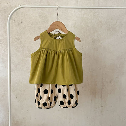 Summer New Arrival Baby Girls Sleeveless Crew Neck Solid Color Top And Polka Dot Shorts Clothing Set