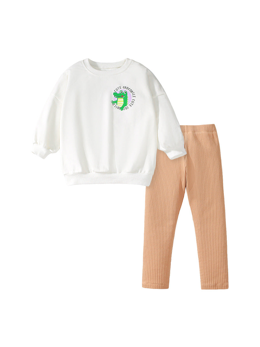 Conjunto de sudadera y pantalón con cuello redondo y mangas largas con logo de cocodrilo sencillo para niñas de primavera y otoño 