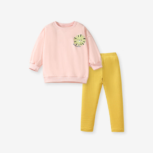 Sudadera con estampado de león y pantalones de color liso con dibujos animados para niñas de primavera y otoño 