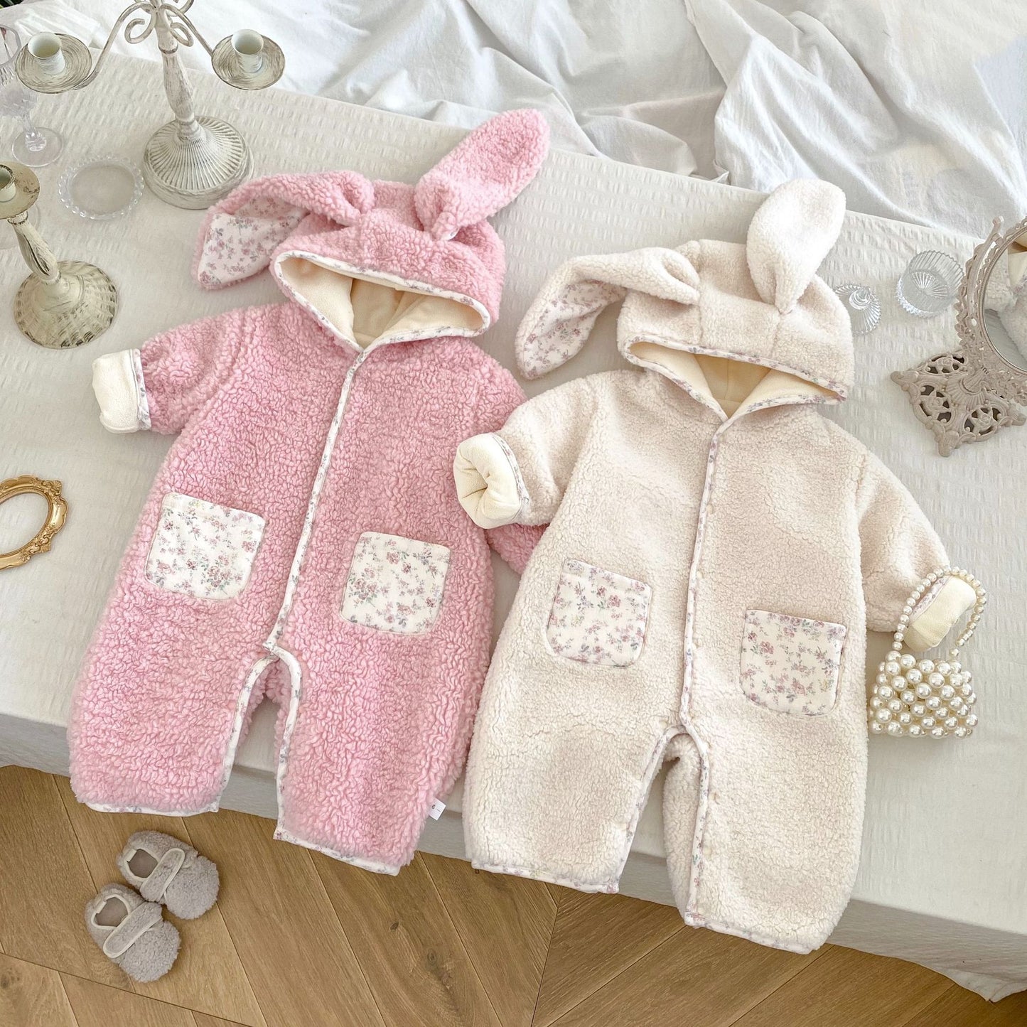 Autumn and Spring New Arrival Baby Girls Rabbits Design Long Sleeves Cozy Rompers